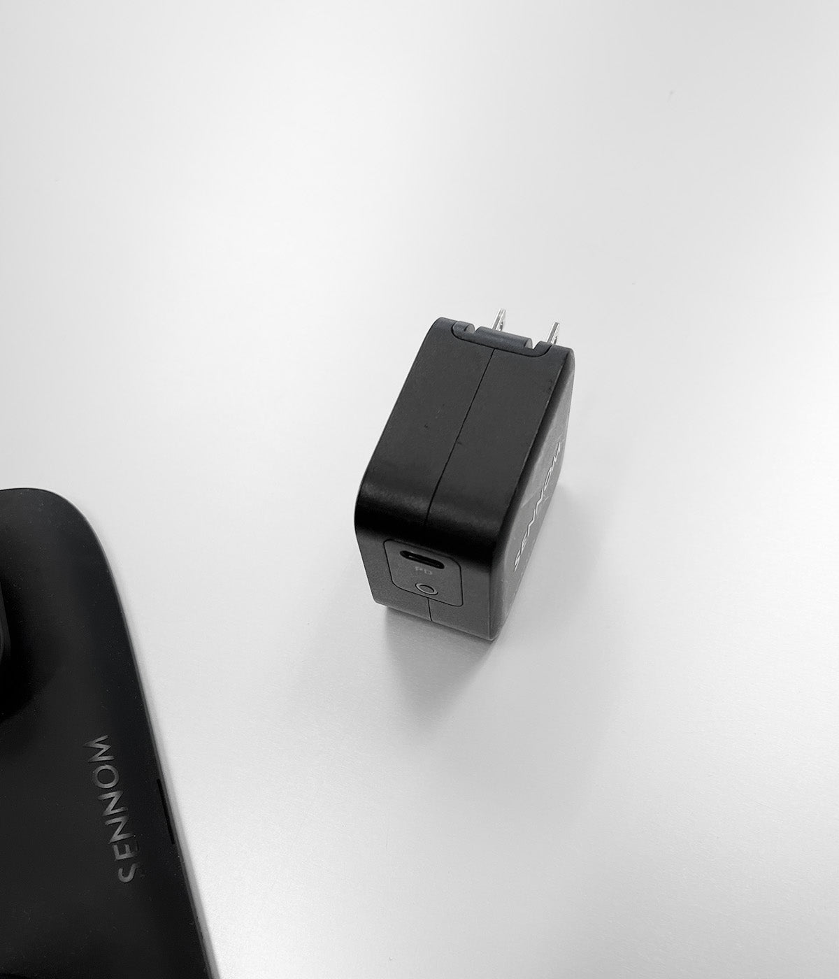 SENNOM GaN USB-C Fast Charger